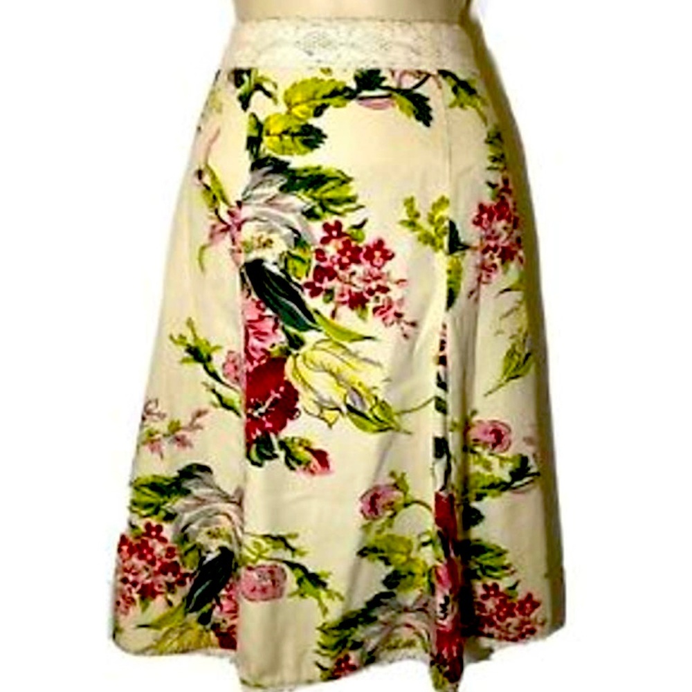 * CAbi O'Hara Skirt